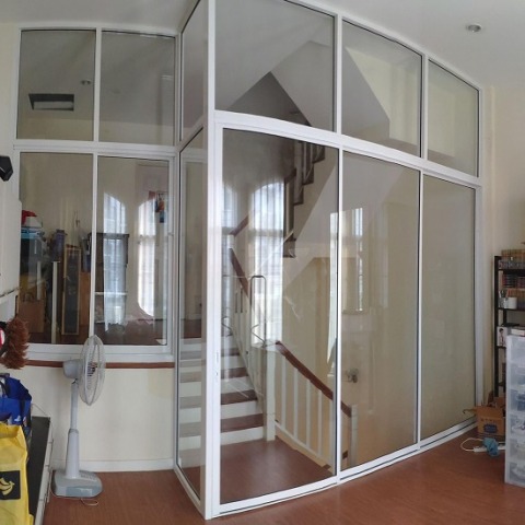 รับกั้นห้องกระจกอลูมิเนียม  รับกั้นห้องกระจกอลูมิเนียม